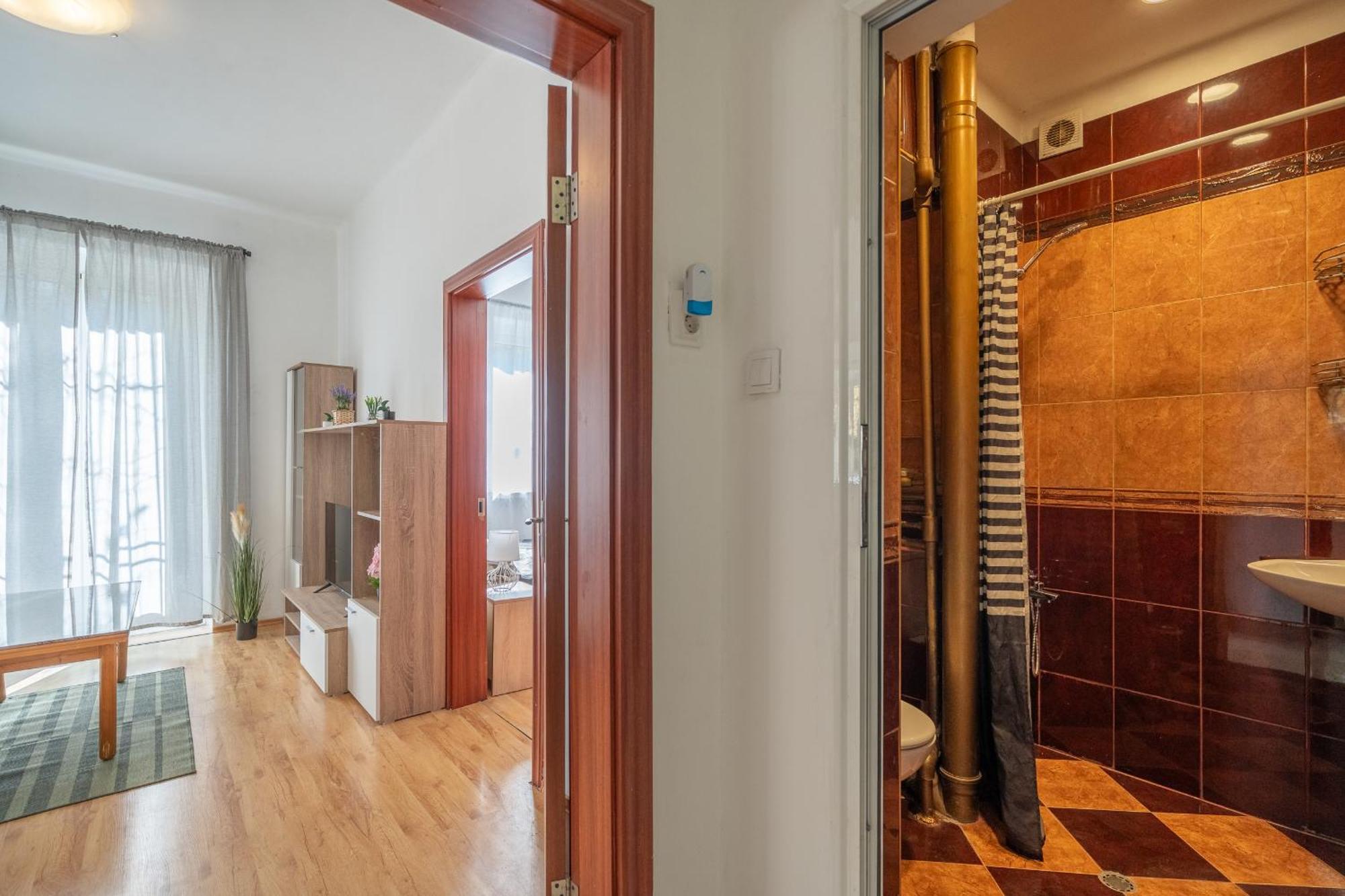 The Right Choice 16 Apartament *